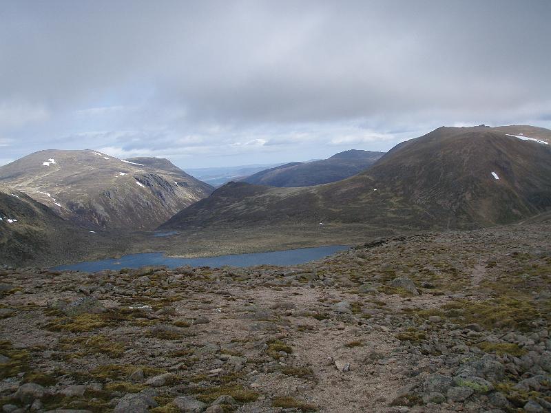 Loch Etchachan.jpg